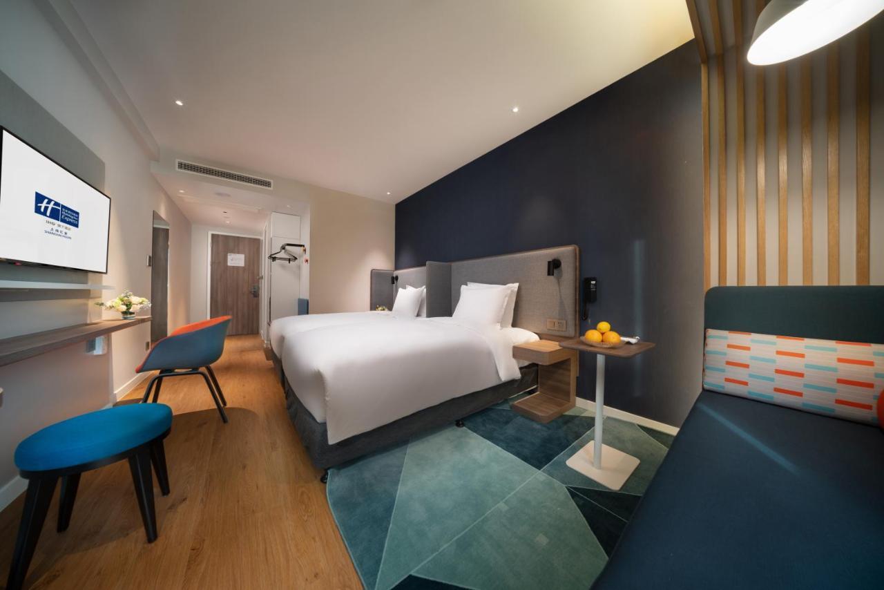 Holiday Inn Express Shanghai Huijin By Ihg Экстерьер фото